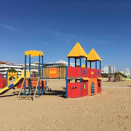 In 36265 公寓 *